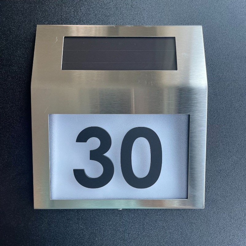 Personalizowany szyld z numere – Outdoor Power Number recenzja i cena