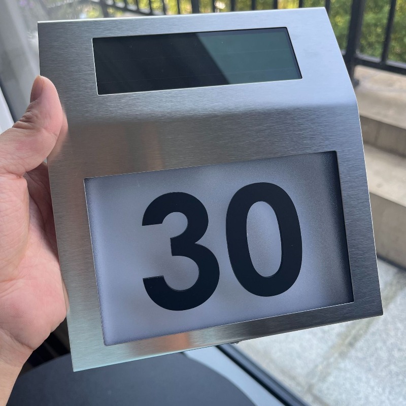 Personalizowany szyld z numere – Outdoor Power Number recenzja i cena