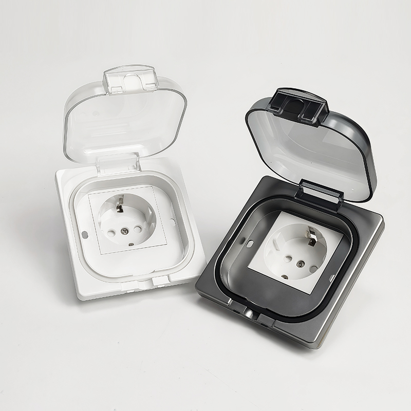 Wodoodporne gniazdo zewnętrzne – Outdoor Power Socket recenzja i cena