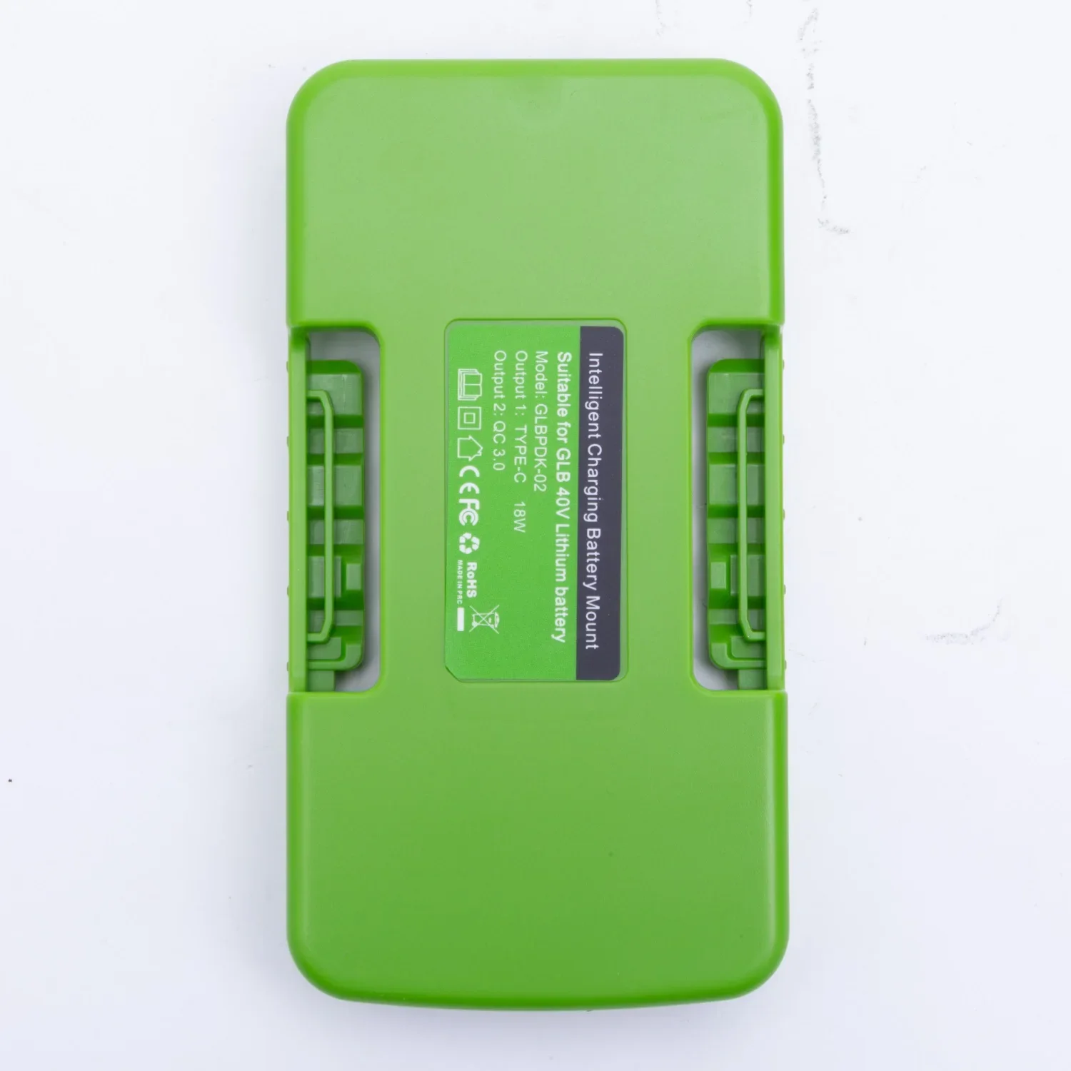 Bezprzewodowy mobilny adapter  – Outdoor Power Adapter Usb C recenzja i cena